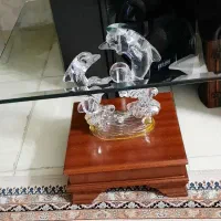 مبل راحتی همراه با میز و عسلی