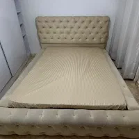 سرویس خواب|تخت و سرویس خواب|رشت, حمیدیان|دیوار