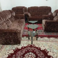 مبل راحتی ۷نفره ومیز عسلی
