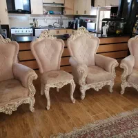 یک دست مبلمان سلطنتی بهمراه میز ناهار خوردی|میز و صندلی غذاخوری|صدرا-فارس, فاز ۱|دیوار