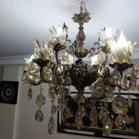 لوستر شش شاخه دوازده لاله برنجی سنگین|لوستر و چراغ آویز|تهران, جهاد|دیوار
