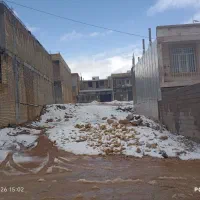 زمین شهرک درب حیاط