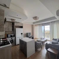 واحد آپارتمان ساحلی طبقه اول بر 1 دریا