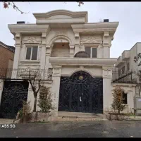 ویلایی-900-متر-بنا-در-سه-طبقه-مجزا-شهرک