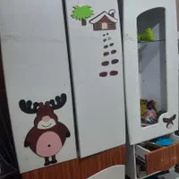 سرویس تخت کودک و نوجوان شامل تخت،ویترین و کمد لباس|تخت و سرویس خواب|زنجان, |دیوار