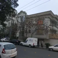 265 متر ویلایی جنوبی  آسانسور دارد