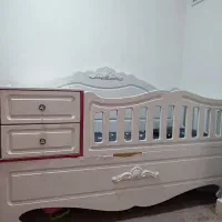 تخت کودک و نوجوان همراه دو کمد