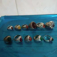 فروش انگشتر و وسایل شخصی