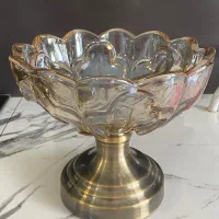 شکلات خوری برنز و ۳ عدد شمعدان ست