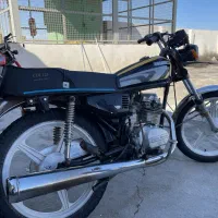 یک دستگاه متو 125 نیرو متور در حت خوشک