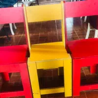 صندلی برای مدرسه یا کافه