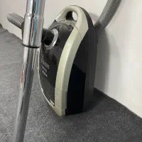 جاروبرقی بوش ۳۰۰۰ وات|جاروبرقی، جارو شارژی، بخارشو|ورامین, ورامین|دیوار