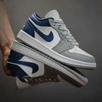 کتونی جردن ۱ طوسی پشت سرمه ای کلاسیکG