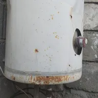 آبگرمکن دیواری کارکرده