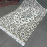 فرش دستباف (بساک) ۴ متری نایین اصفهان کرک ابریشم