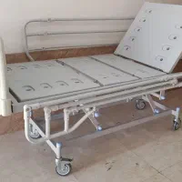 تخت بیمارستانی بیمار دستی با قابلیت ارتفاع|آرایشی، بهداشتی، درمانی|تهران, خرمشهر|دیوار