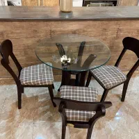 میز ناهارخوری