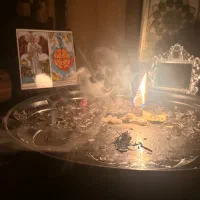 فال قهوه ،تاروت ،پاسور ، شمع تراپی