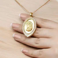 انواع مدال و گوشواره نقره ورساچه الیزابت|بدلیجات|تبریز, |دیوار