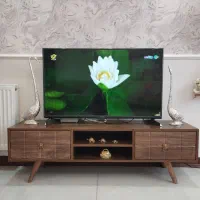 میز تلویزیون در حد نو