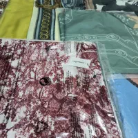 تعدادی روسری ته بار قیمت خرید توییل نخ سیلک|لباس|تهران, شهرک شهید رجایی (کوی نوبنیاد)|دیوار