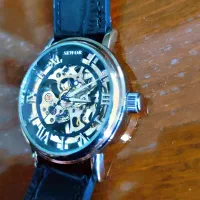 ساعت مچی اتومات