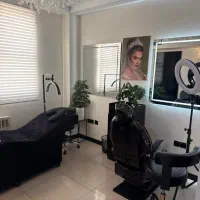 اجاره صندلی تمامی لاین ها وناخن|خدمات آرایشگری و زیبایی|تهران, علم و صنعت|دیوار