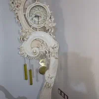 ساعت ایستاده و آباژور