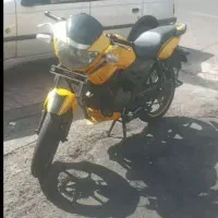 موتور سیکلت آپاچی  مدل ۸۸ پلاک ملی مدارک دار|موتورسیکلت|تهران, زرگنده|دیوار