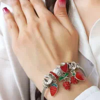 بدلیجات عمده و تک|بدلیجات|شیراز, فخرآباد (دروازه کازرون)|دیوار