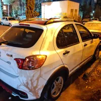 کوییک R سفید قرمز|خودرو سواری و وانت|شیراز, کوی وحدت|دیوار