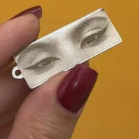 پلاک حکاکی چهره|جواهرات|رشت, دباغیان|دیوار