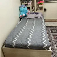 تخت خواب و کتابخانه|تخت و سرویس خواب|تهران, تهران‌نو|دیوار
