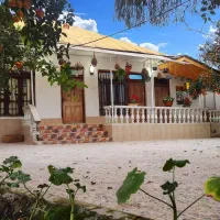 رهن و اجاره منزل 200 متری ویلایی دربست