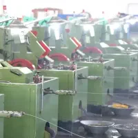 جذب نیروی کاره ساده فنی جای خواب غذا