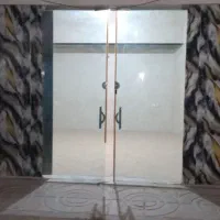 مغازه تجاری خیابان  ۱۸ متری .نقش جهان