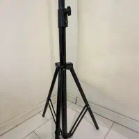 پایه عکاسی حرفهای + پرده کرم ابعاد ۲.۴۰ × ۲|دوربین عکاسی و فیلمبرداری|تهران, قیطریه|دیوار