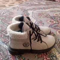 بوت نونو|کیف، کفش، کمربند|چوار, |دیوار