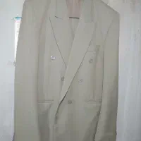 فروش کت و شلوار به رنگ پسته ای سایز 48 نو