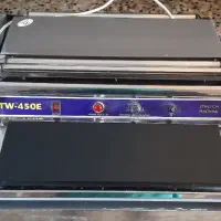 فروش ویژه و فوری تجهیزات مرغ فروشی