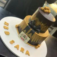 فروشنده ماهر قنادی