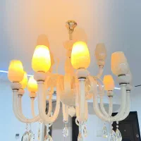 لوستر ۱۵ شاخه کریستالی لیوانی