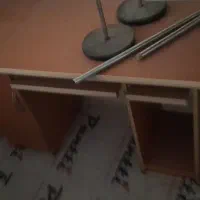 میز کامپیوتر ترو تمیز