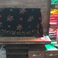 میز تلوزیون در حد نو
