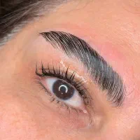 خدمات حرفه‌ای مژه و ابرو، فقط هزینه مواد|خدمات آرایشگری و زیبایی|تهران, ائمه اطهار|دیوار
