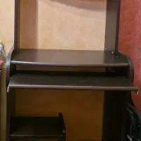 میز / استند چندطبقه MDF باصندلی اداری چرخ‌دار