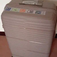 چمدان مسافرتی نشکن