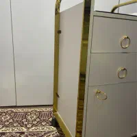 ‌نو و سالم|کتابخانه، شلف، قفسه‌های دیواری|قم, نیروگاه|دیوار