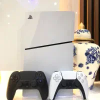 فروش یک دستگاه ps5 اسلیم جفت دسته