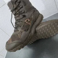 کفش کوهنوردی استوک اورجینال مارک آندرآرمور درصدرا|کیف، کفش، کمربند|شیراز, علوم پزشکی|دیوار